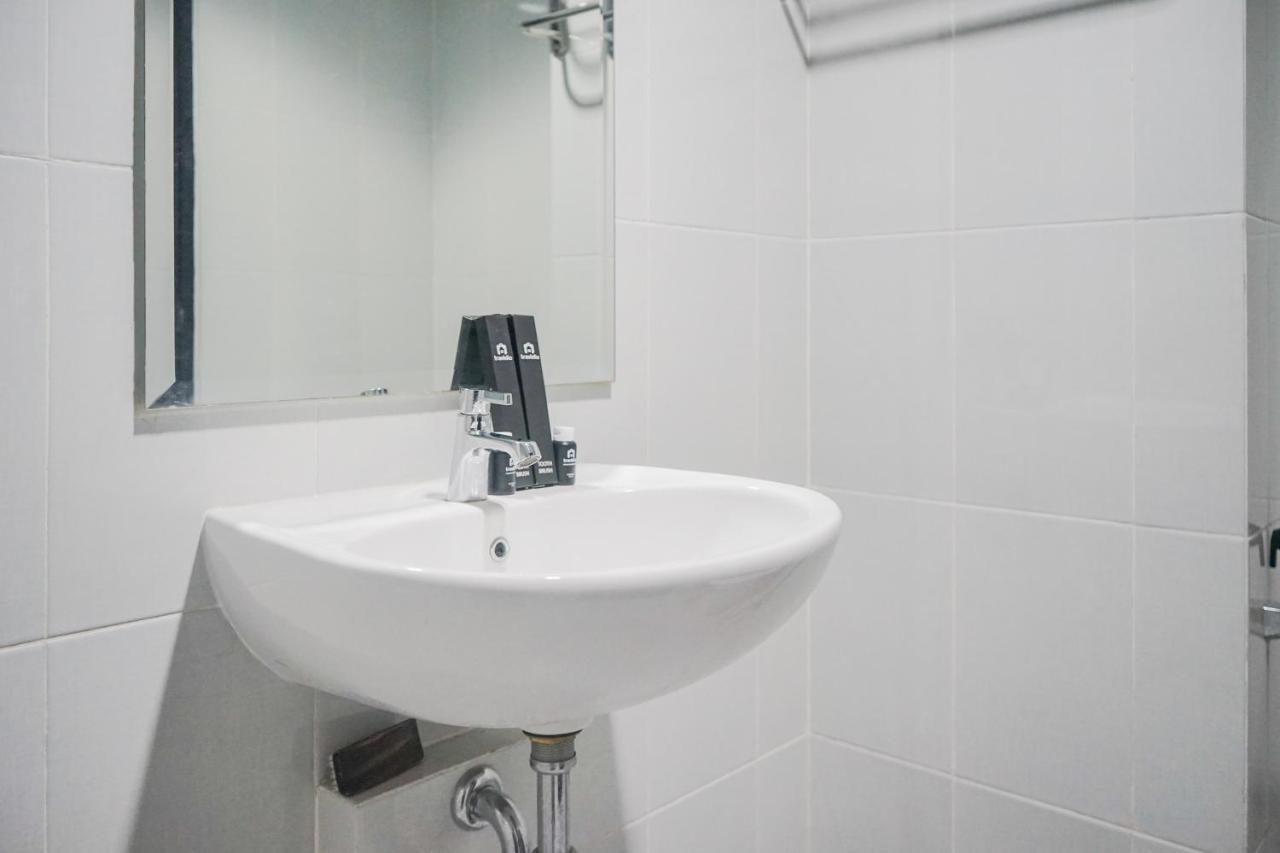 Cozy And Best View Studio Casa De Parco Apartment By Travelio Tangerang Eksteriør billede